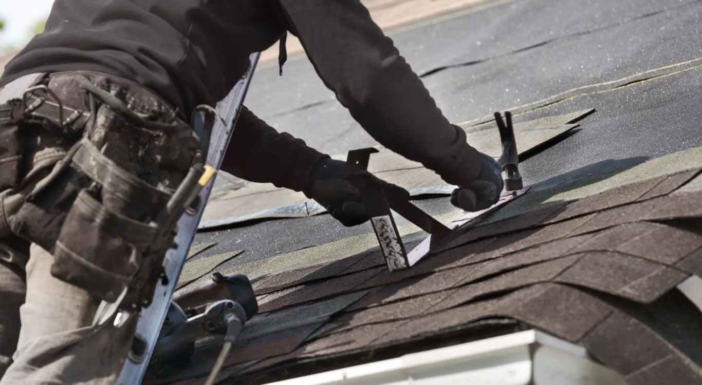 Professional roof repair services in Watsonville